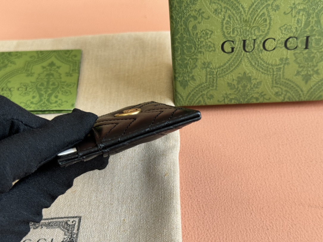 Gucci Wallets Purse